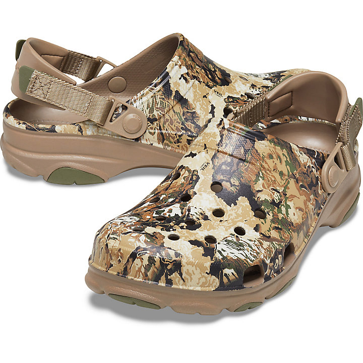 Sabots Crocs Classiche All-Terrain Veil Whitetail Clog Kaki Femme | GVE-3456438